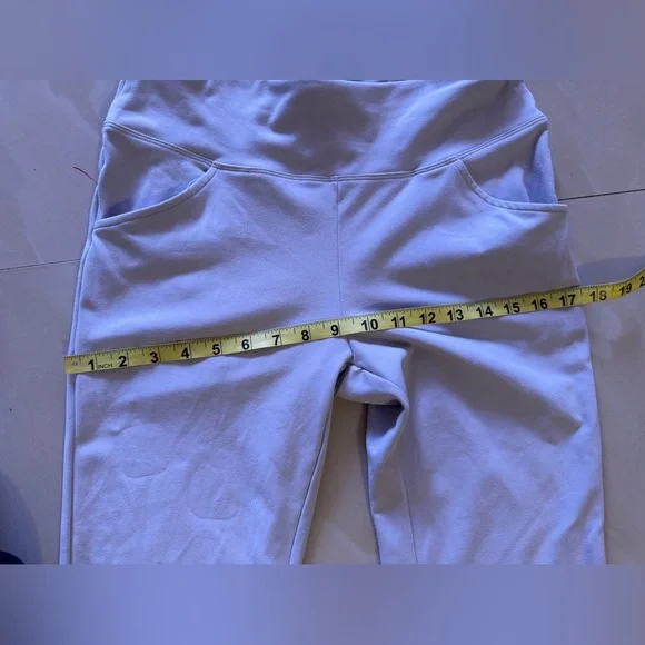 IUGA Wide Leg Yoga Pants Size: Medium pockets polyester spandex - Picture 3 of 13